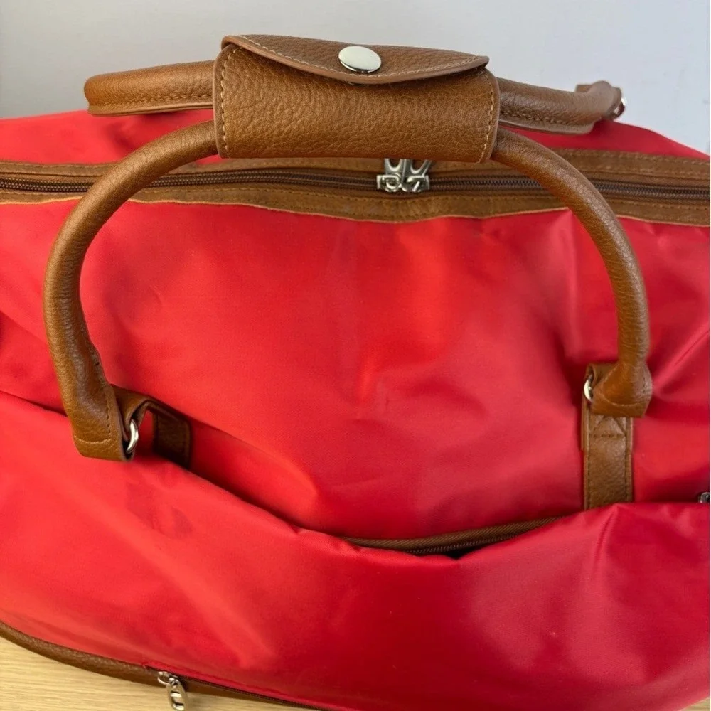 Hard‎ Rock Hotel Atlantic City Duffel Bag Large Red Brown Travel Luggage Rare